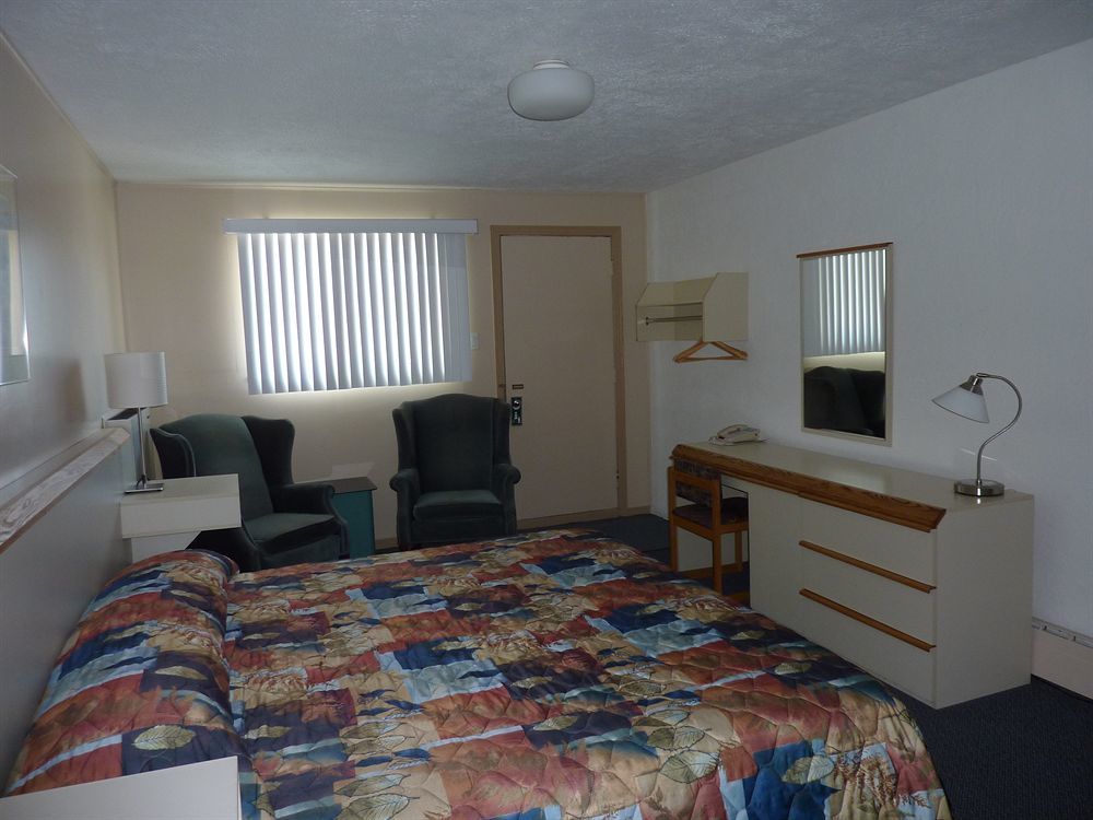 Motel Belle Riviere Saint-Jean-sur-Richelieu Kültér fotó