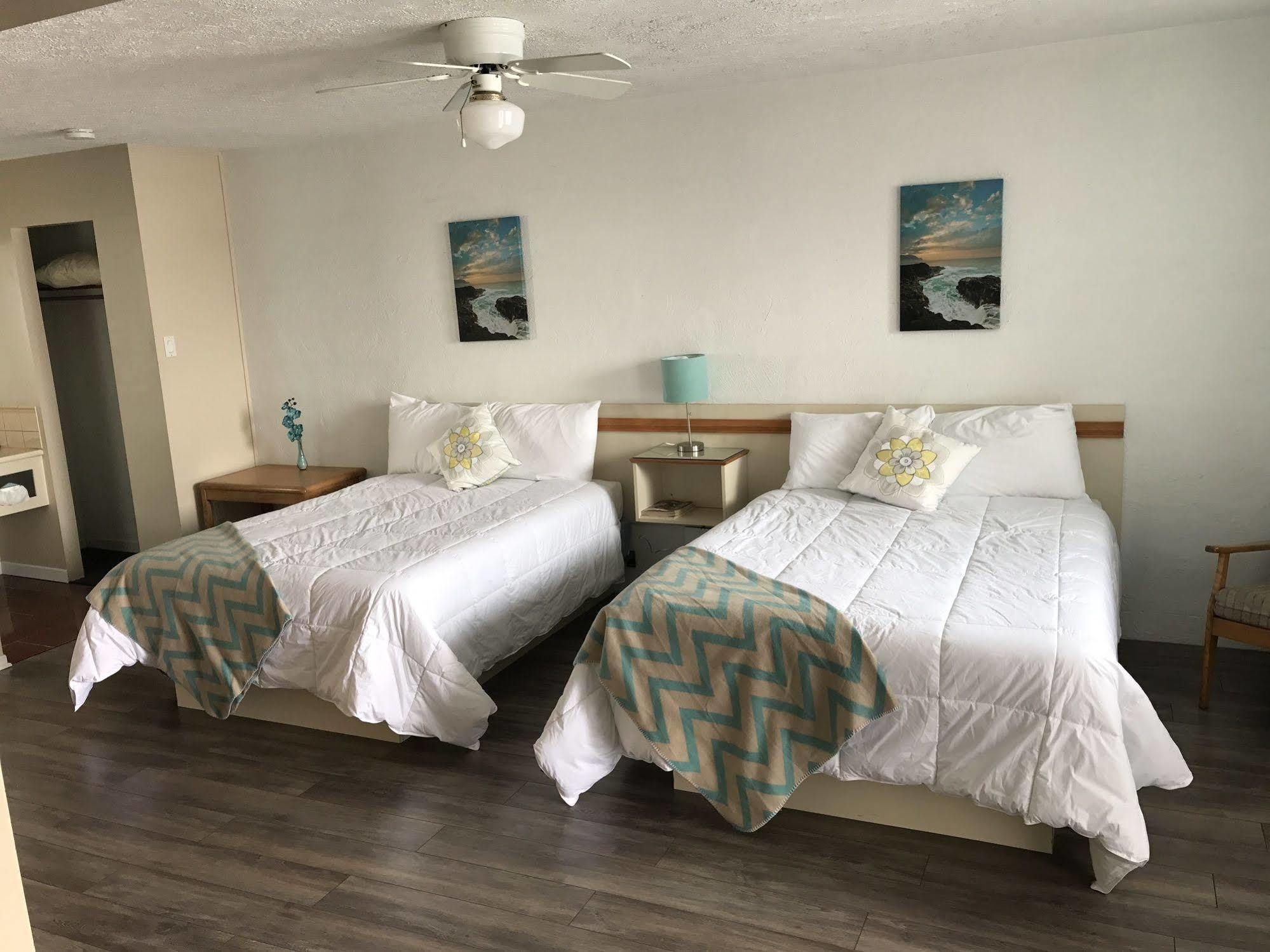 Motel Belle Riviere Saint-Jean-sur-Richelieu Kültér fotó