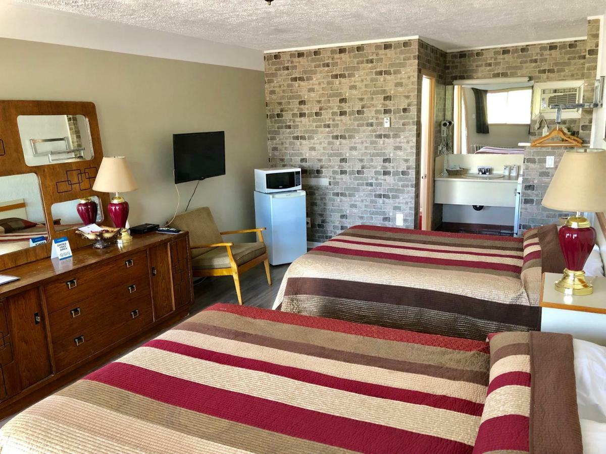Motel Belle Riviere Saint-Jean-sur-Richelieu Kültér fotó